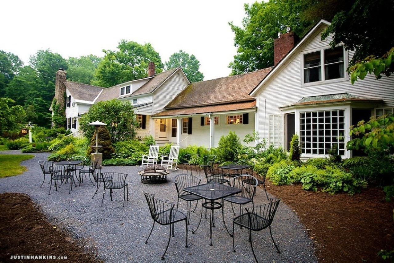 Inn At Baldwin Creek & Mary'S Restaurant Bristol Екстериор снимка